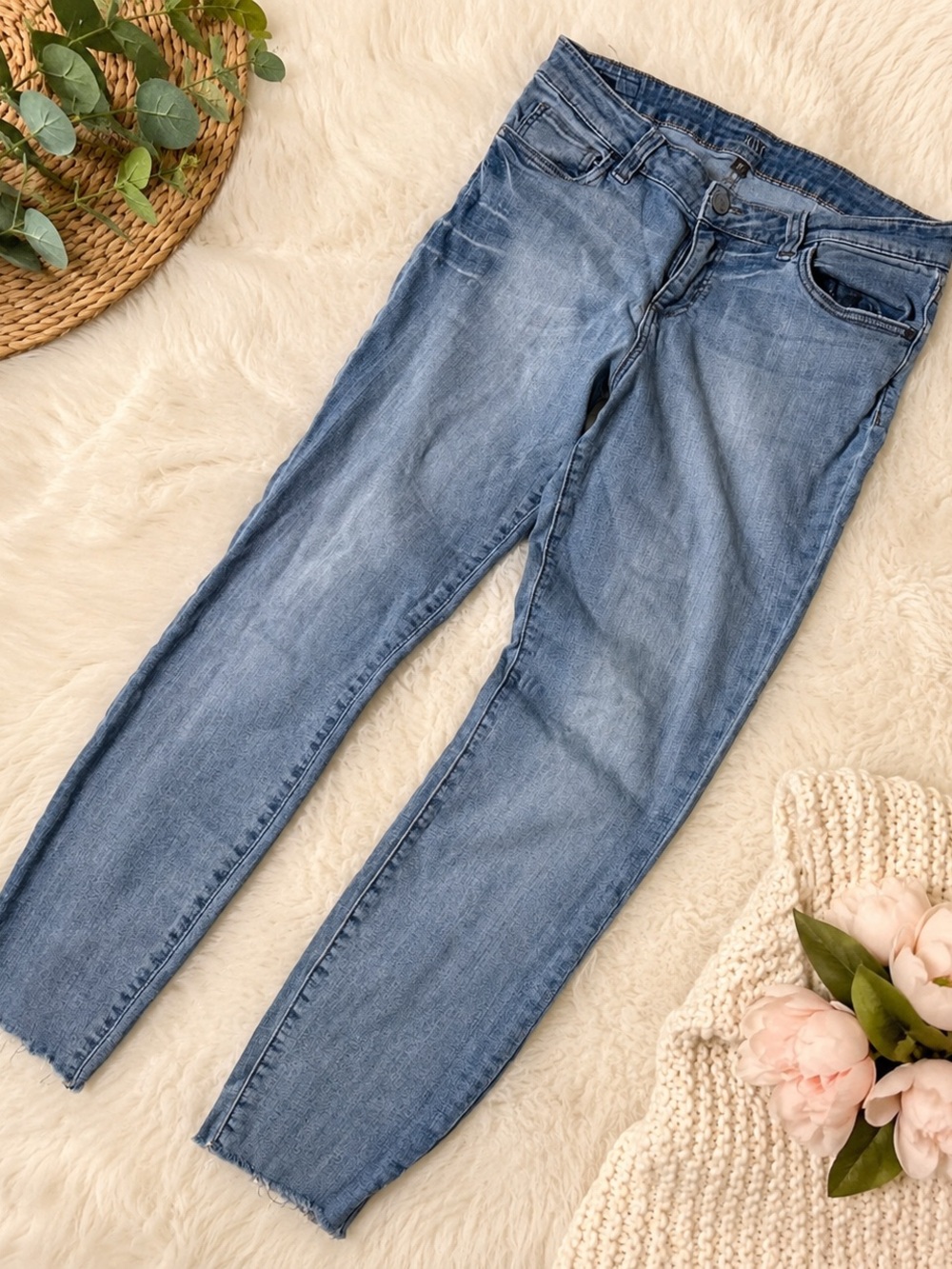 Kut from the Kloth Light Blue Skinny Jeans